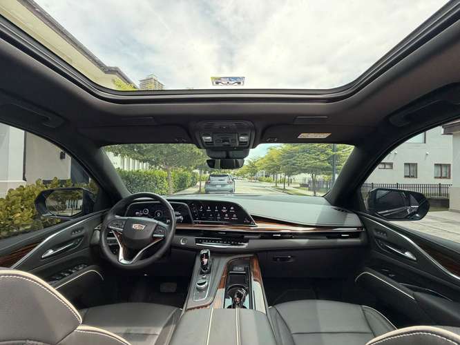 2021 CADILLAC ESCALADE 600 KILOMETROS - Imagen 18