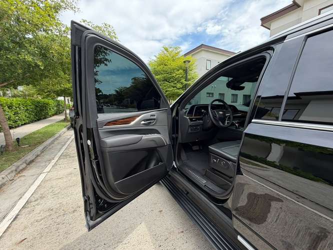 2021 CADILLAC ESCALADE 600 KILOMETROS - Imagen 6