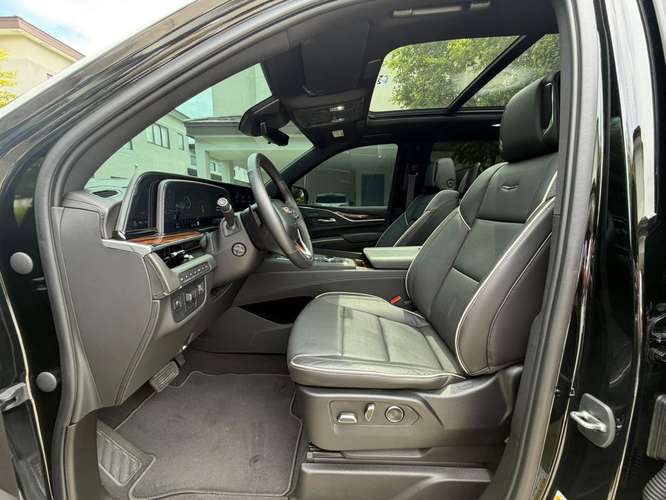 2021 CADILLAC ESCALADE 600 KILOMETROS - Imagen 7