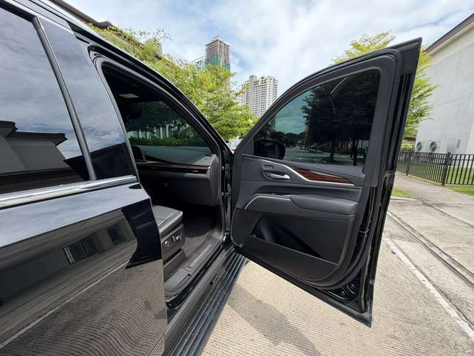 2021 CADILLAC ESCALADE 600 KILOMETROS - Imagen 15