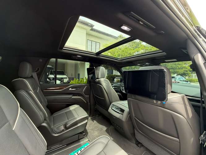 2021 CADILLAC ESCALADE 600 KILOMETROS - Imagen 14