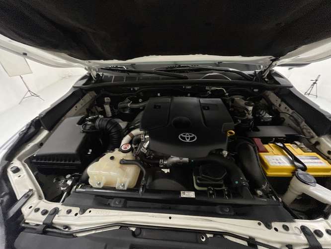 TOYOTA HILUX - 2024 - PPHX - Automarket - Imagen 3