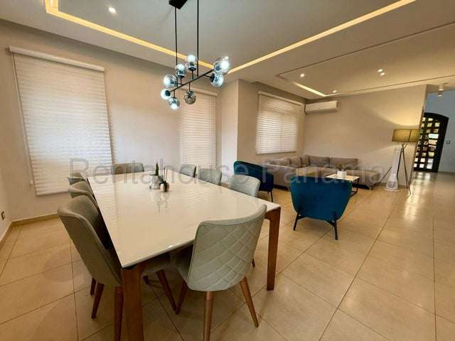 SE ALQUILA HEMOSA CASA AMOBLADA EN COSTA SUR 27-2621/GMB