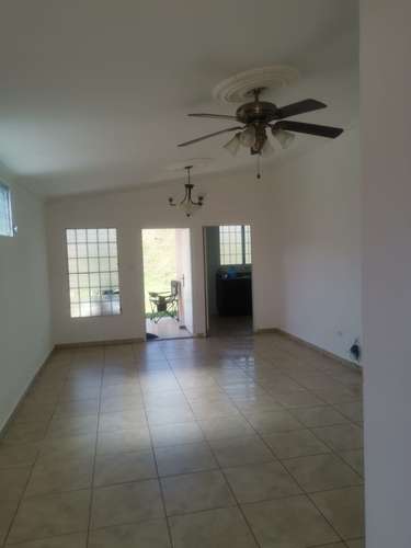 Arraijan Panama Oeste | Brisas del Golf | alquiler de casa | 3 recamaras - Imagen 3