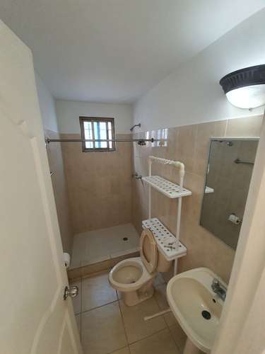 ALQUILER CASA DUPLEX VILLALUCRE 3 RECAMARAS 2.5 BAÑOS 2 PARKING 