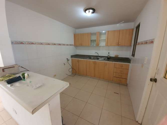 ALQUILER CASA DUPLEX VILLALUCRE 3 RECAMARAS 2.5 BAÑOS 2 PARKING 