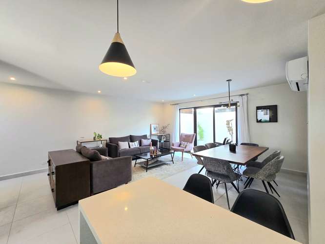 ALQUILER CASA EN COSTA SUR