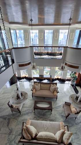 El Alcazar. 937mts 5r 6b 5est elevador $825,000.00neg 