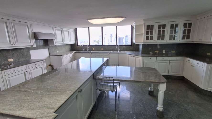 El Alcazar. 937mts 5r 6b 5est elevador $825,000.00neg  - Imagen 14
