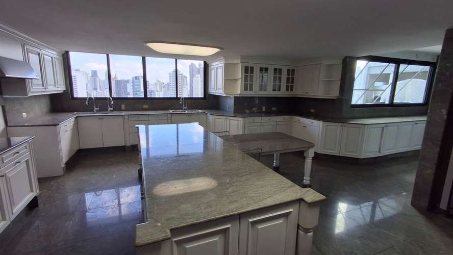 El Alcazar. 937mts 5r 6b 5est elevador $825,000.00neg  - Imagen 15