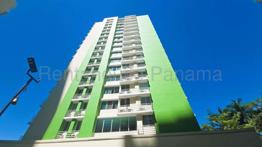 Se Vende Apartamento en Condado del Rey LA27-3039