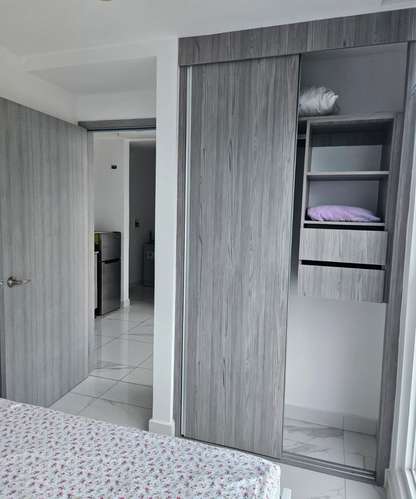 APARTAMENTO A 1 CUADRA DE AVENIDA BALBOA