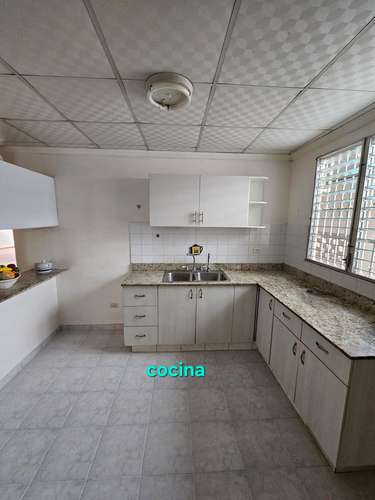 C2598 SE VENDE AMPLIA CASA EN VILLA LUCRE POR DEBAJO DEL AVALUO - Imagen 7