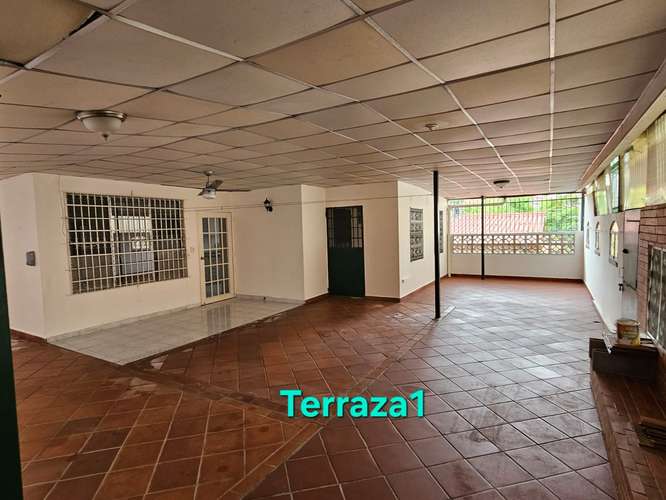 C2598 SE VENDE AMPLIA CASA EN VILLA LUCRE POR DEBAJO DEL AVALUO - Imagen 16