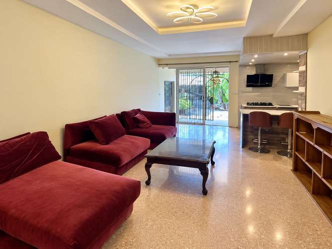 CASA EN ALQUILER EN VILLA ZAITA 4 RECÁMARAS PISCINA Y 400 m² MLD  - Imagen 4