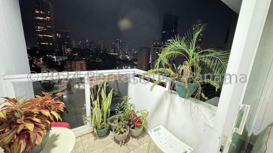 J3021GRR Alquiler de Apartamento en Bellavista 