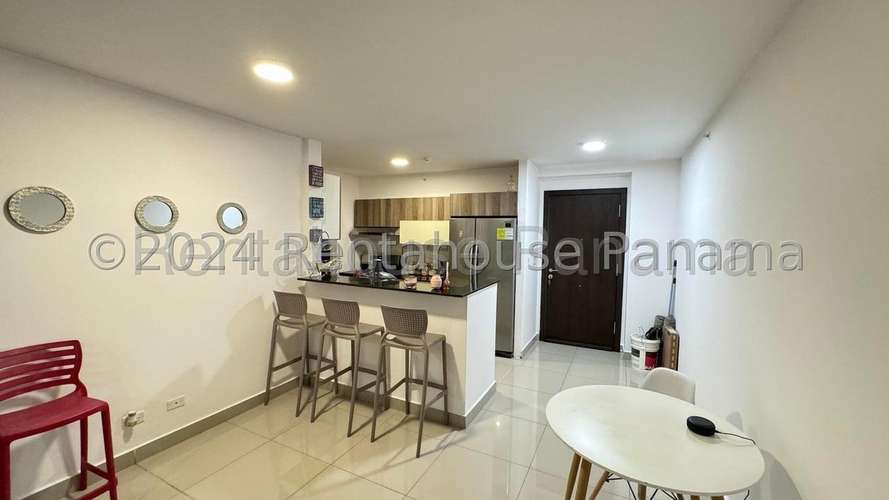 J3021GRR Alquiler de Apartamento en Bellavista 