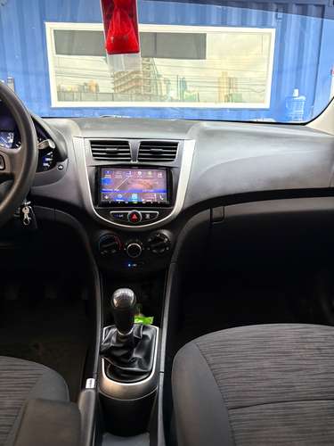 Hyundai Accent 2019 - Imagen 10