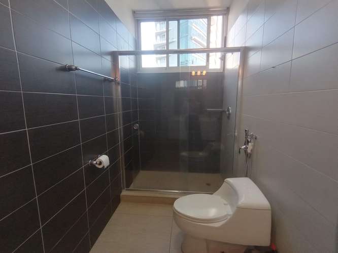 Se alquila apartamento amoblado diagonal a la Av. Balboa - GBM - Imagen 12