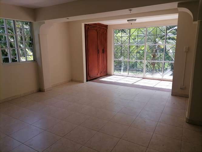 NC90 SE VENDE AMPLIA Y ESPECTACULAR CASA ADOSADA CON PISCINA EN ALBROOK - Imagen 7