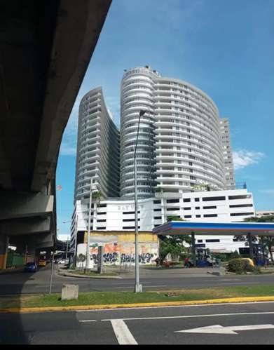 Bonito Apartamento PH Bay View Avenida Balboa Bella Vista  - Amoblado