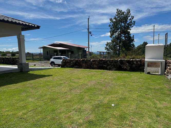 VENDO CASA POR ESTRENAR ALTO BOQUETE