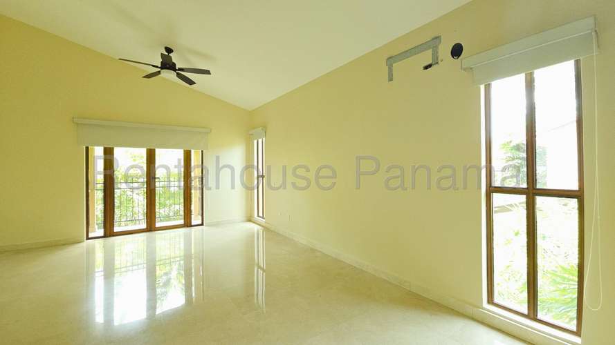 Venta de Casa en Clayton Los Senderos NS - Imagen 15