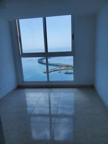 ESTRENE APARTAMENTO DE LUJO  FRENTE AL MAR - Imagen 7