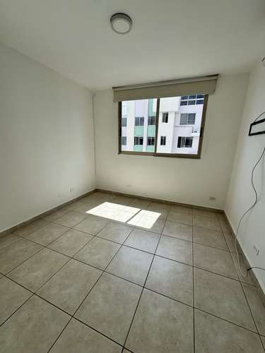 C472J SE ALQUILA AMPLIO APARTAMENTO CON LINEA BLANCA EN SAN FRANCISCO  - Imagen 10
