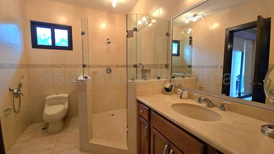 Casa en Venta en Costa del Este 27LDC3037 - Imagen 18