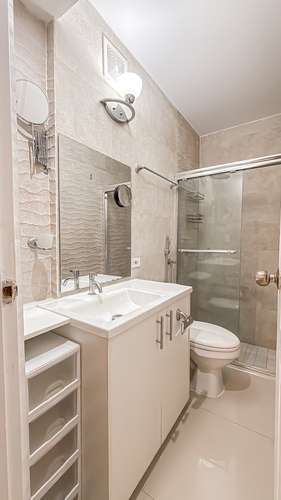 C498J SE ALQUILA AMPLIO APARTAMENTO AMOBLADO EN SAN FRANCISCO  - Imagen 7