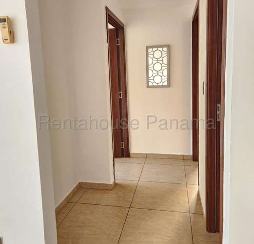 Apartamento en Alquiler en Condado del Rey. PH TERRAZAS DEL REY. 27LDC3014