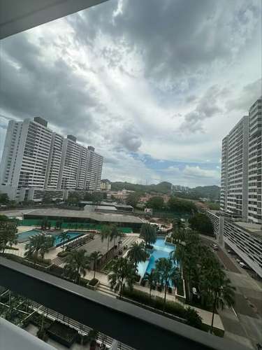 C400J SE ALQUILA AMPLIO APARTAMENTO CON LINEA BLANCA EN CONDADO DEL REY - Imagen 17