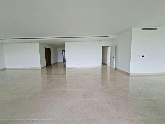LAKE VIEW A ESTRENAR 470m2 entrega inmediata