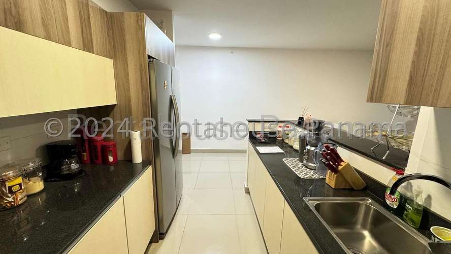 Apartamento en Alquiler en Bellavista 27AECC3021