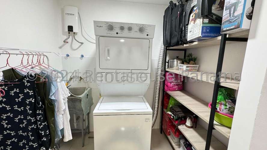 Apartamento en Alquiler en Bellavista 27AECC3021