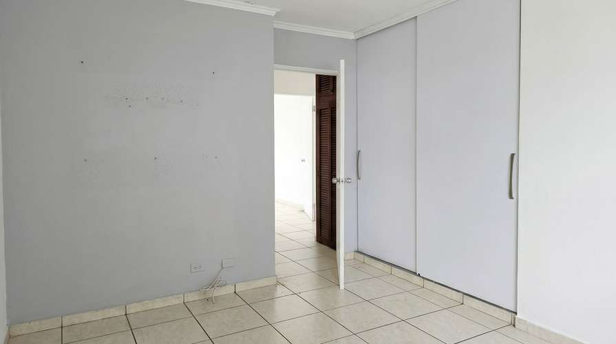 . ! SAN FRANCISCO I VACIO I 2 RECAMARAS I STUDIO + 2 PARKING I 140 M²