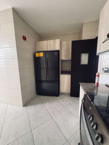 Alquiler de muy amplio Apartamento en el cangrejo - Imagen 9