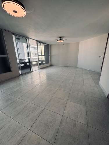Alquiler de muy amplio Apartamento en el cangrejo - Imagen 19