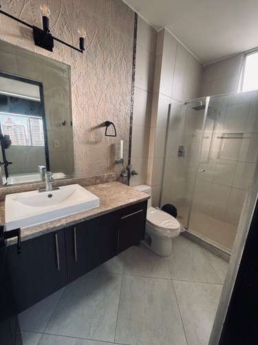 Alquiler de muy amplio Apartamento en el cangrejo - Imagen 14