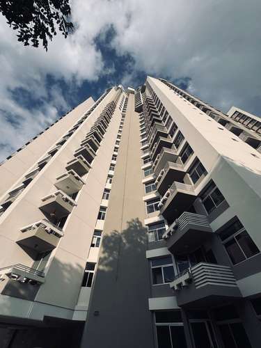 Alquiler de muy amplio Apartamento en el cangrejo - Imagen 20