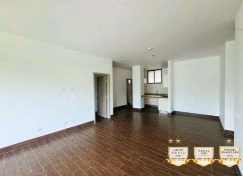 Se Vende Apartamento en PH Costamare PB 125Metros– Costa Sur - Imagen 2