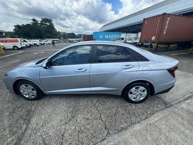 HYUNDAI ACCENT 2025 - Imagen 5