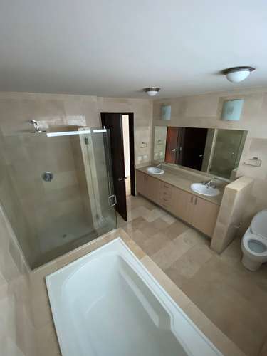 AVENIDA BALBOA - APARTAMENTO 264 M² - 3 RECAMARAS - VISTA AL MAR - LINEA BLANCA