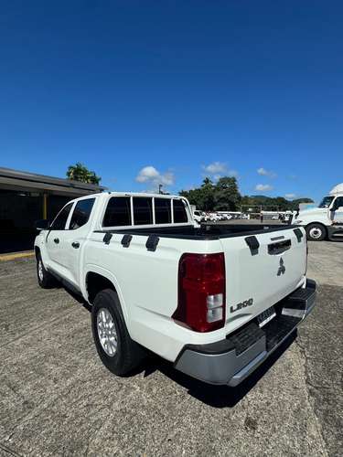 MITSUBISHI L - Imagen 9