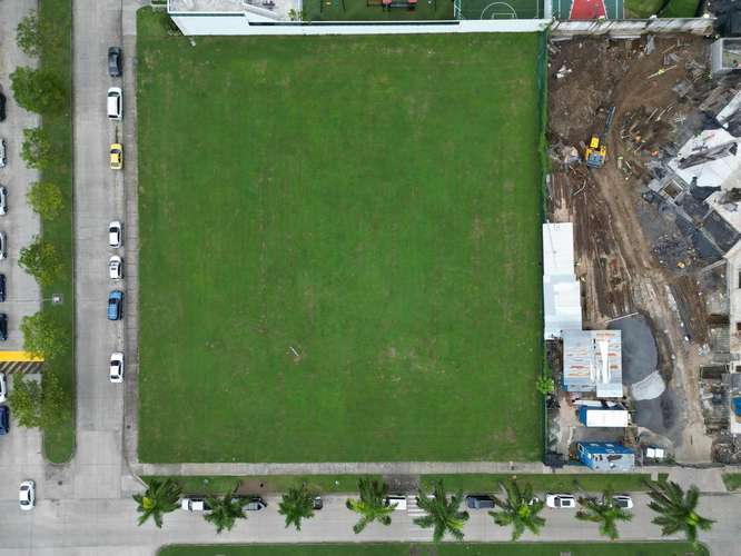 TERRENO COSTA DEL ESTE EN ESQUINA PARA DESARROLLO INMOBILIARIO - Imagen 3