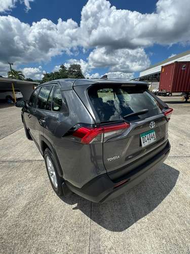 TOYOTA RAV4 2019 - Imagen 6