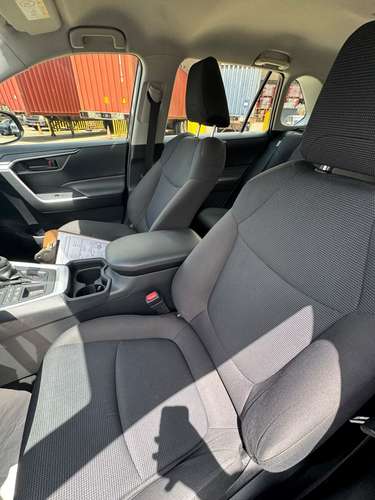 TOYOTA RAV4 2019 - Imagen 12