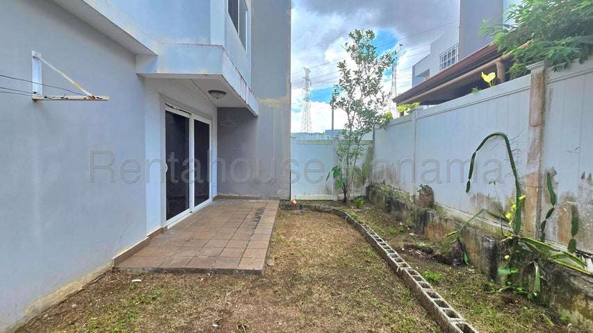 Venta de casa dúplex en PH Augusta, Brisas del Golf IH27-3022 - Imagen 8
