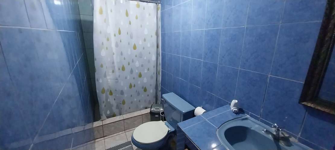 Casa y Local Comercial en Volcán, Tierras Altas, Chiriquí